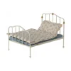 Maileg Seng Til Mus, Rahvid Bed Mouse Off White